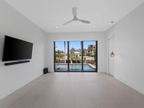 933 Allamanda Drive, Delray Beach FL 33483