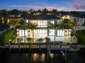933 Allamanda Drive, Delray Beach FL 33483