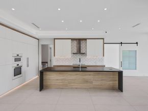 933 Allamanda Drive, Delray Beach FL 33483