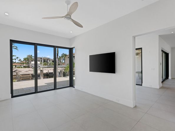 933 Allamanda Drive, Delray Beach FL 33483