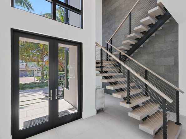 933 Allamanda Drive, Delray Beach FL 33483