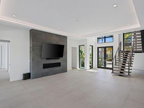 933 Allamanda Drive, Delray Beach FL 33483