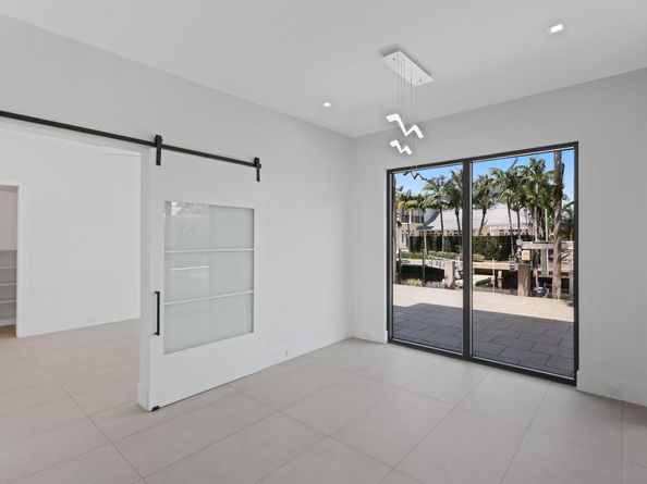 933 Allamanda Drive, Delray Beach FL 33483