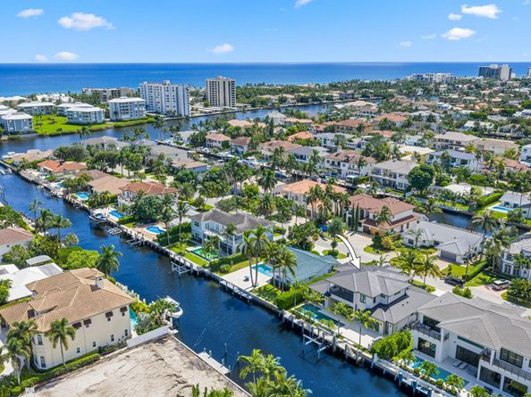 933 Allamanda Drive, Delray Beach FL 33483