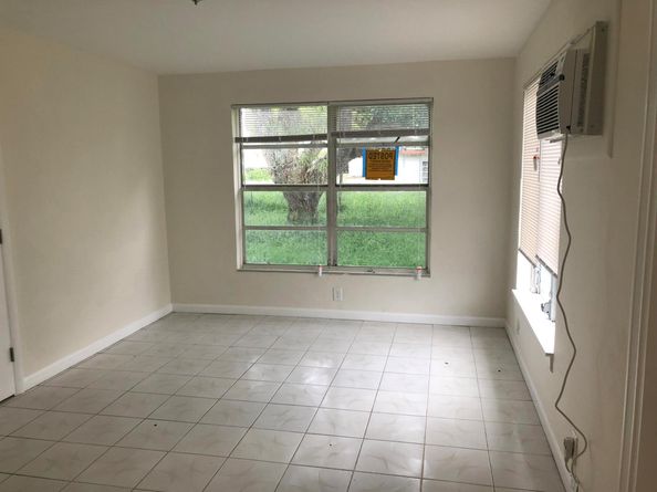 332 NE 15th Court, Boynton Beach FL 33435