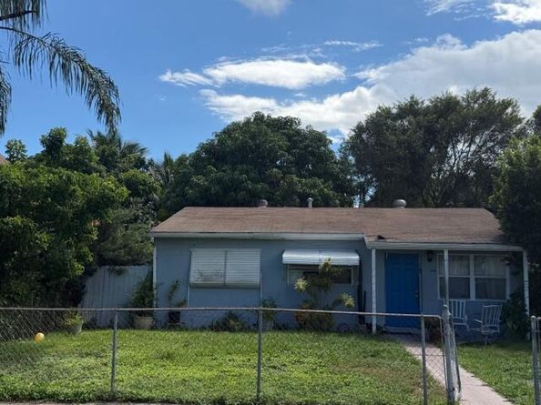 628 49th Street, West Palm Beach FL 33407