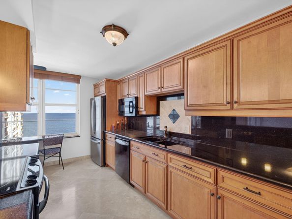 4280 Galt Ocean Dr 14D, Fort Lauderdale FL 33308