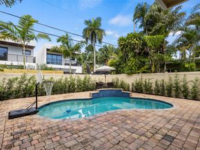 1121 NE 14th Ave, Fort Lauderdale FL 33304