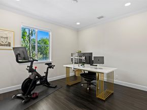 1121 NE 14th Ave, Fort Lauderdale FL 33304