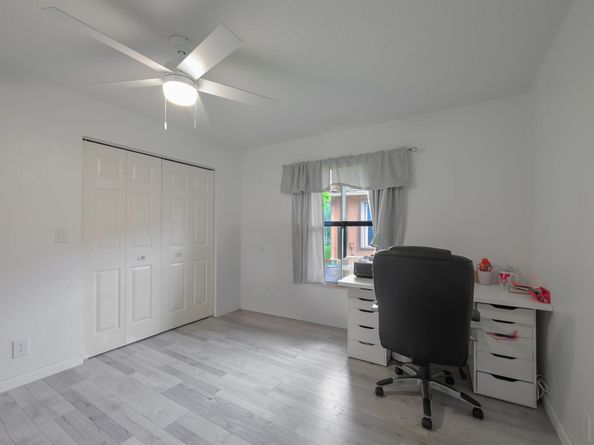 221 Cypress Trace, Royal Palm Beach FL 33411