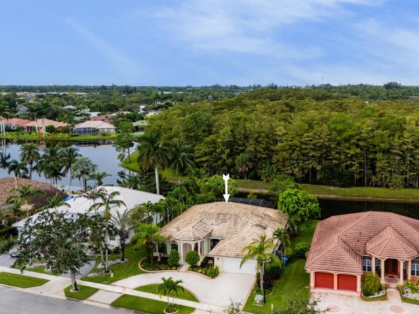 221 Cypress Trace, Royal Palm Beach FL 33411