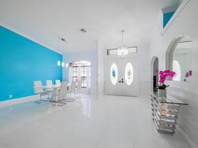 221 Cypress Trace, Royal Palm Beach FL 33411