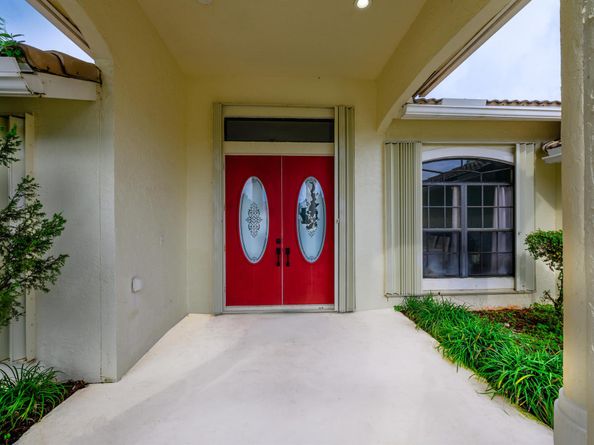 221 Cypress Trace, Royal Palm Beach FL 33411