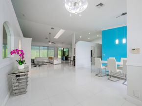 221 Cypress Trace, Royal Palm Beach FL 33411