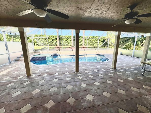 6733 NW 81 Court, Parkland FL 33067