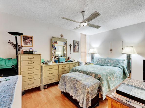 5929 Coral Lake Drive 305, Margate FL 33063