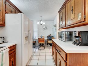 5929 Coral Lake Drive 305, Margate FL 33063