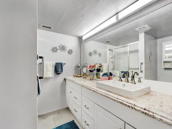 5929 Coral Lake Drive 305, Margate FL 33063