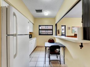 5929 Coral Lake Drive 305, Margate FL 33063