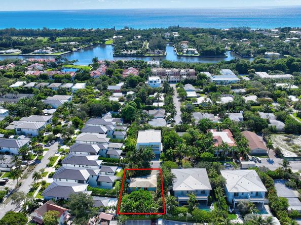1248 NE 8th Avenue, Delray Beach FL 33483