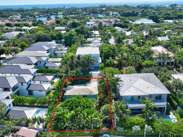 1248 NE 8th Avenue, Delray Beach FL 33483