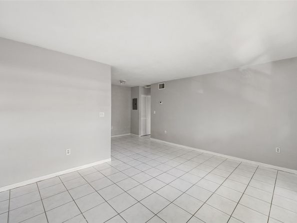 1925 Madison St 14, Hollywood FL 33020