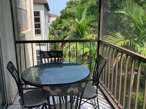 1681 NW 70th Ave 403, Plantation FL 33313