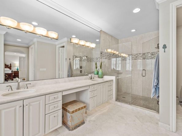 16 Glencairn Road, Palm Beach Gardens FL 33418