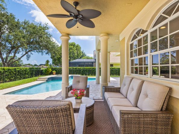 16 Glencairn Road, Palm Beach Gardens FL 33418