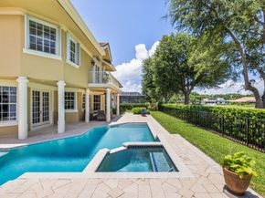 16 Glencairn Road, Palm Beach Gardens FL 33418