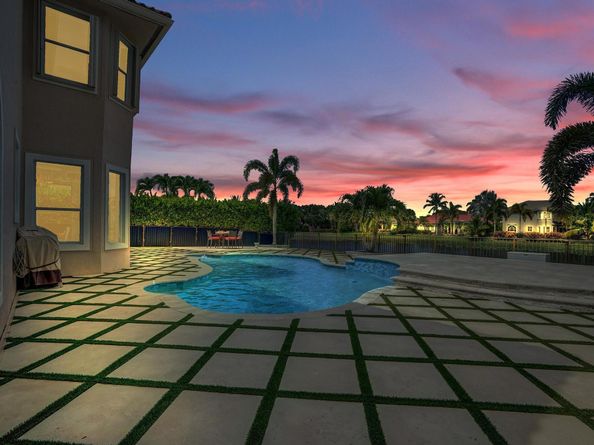 12169 NW 75th Pl, Parkland FL 33076