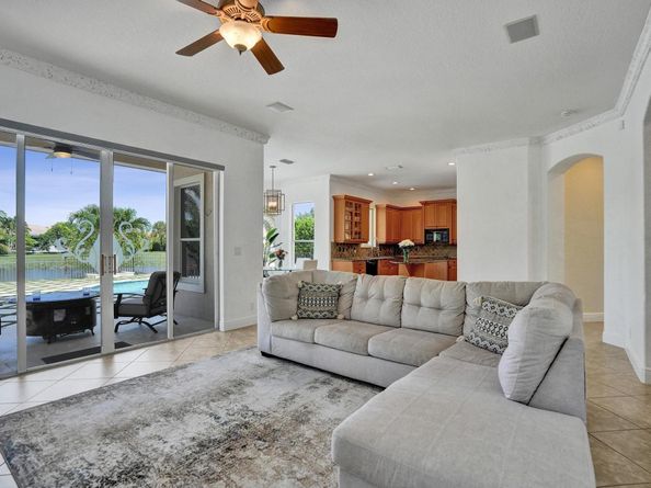 12169 NW 75th Pl, Parkland FL 33076
