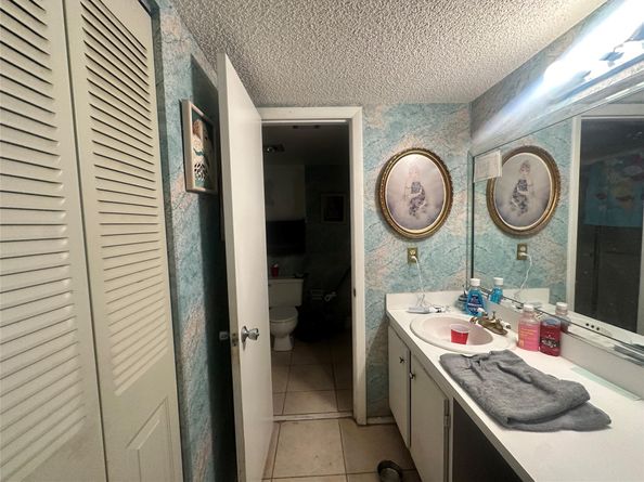 9531 Seagrape Dr 304, Davie FL 33324