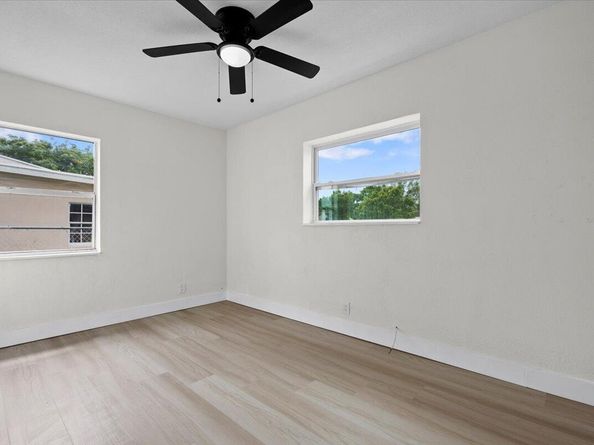 821 43rd Street, West Palm Beach FL 33407