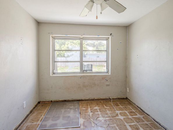 2353 Beech Rd, West Palm Beach FL 33409