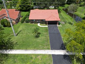 11601 NW 39th St, Coral Springs FL 33065