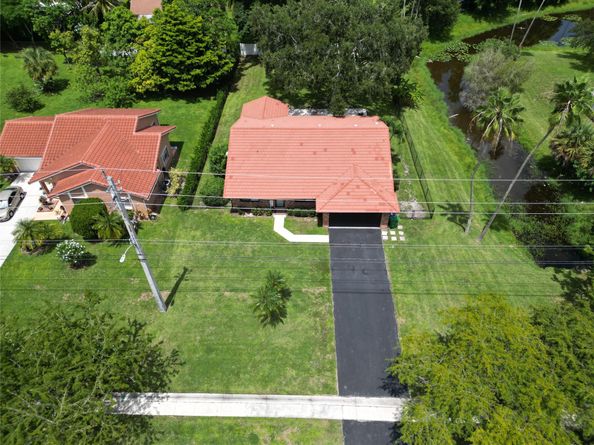 11601 NW 39th St, Coral Springs FL 33065