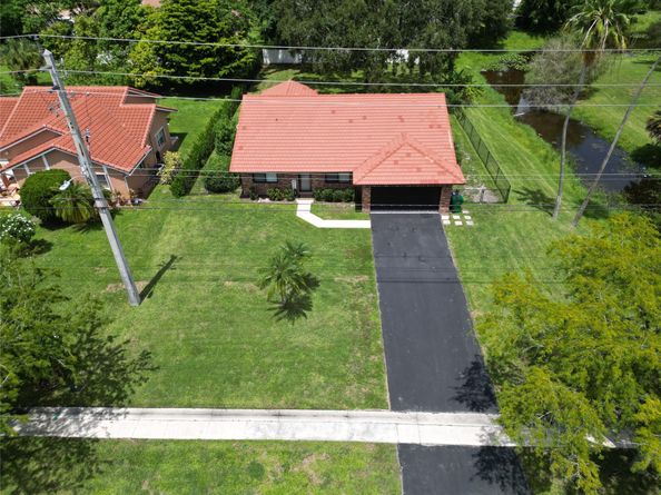 11601 NW 39th St, Coral Springs FL 33065