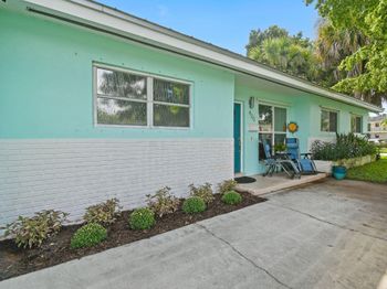 400 Northlake Drive
