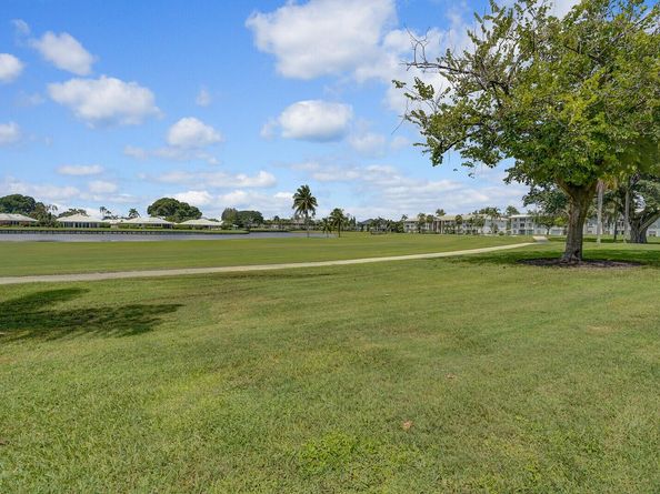 250 John F Kennedy Drive 101, Atlantis FL 33462