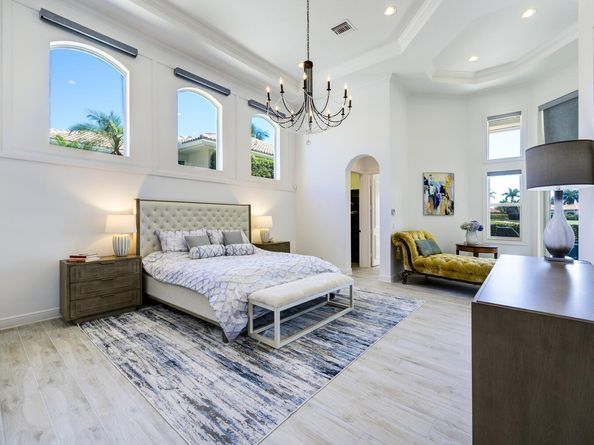 538 Les Jardin Drive, Palm Beach Gardens FL 33410