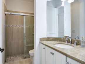 538 Les Jardin Drive, Palm Beach Gardens FL 33410