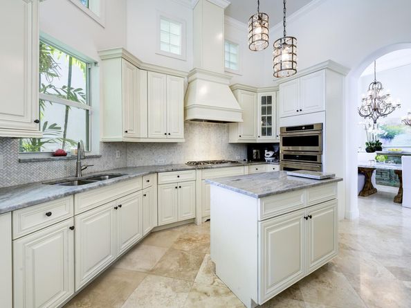 538 Les Jardin Drive, Palm Beach Gardens FL 33410