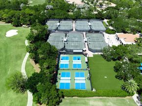 538 Les Jardin Drive, Palm Beach Gardens FL 33410