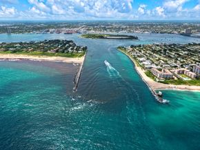 538 Les Jardin Drive, Palm Beach Gardens FL 33410