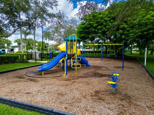 2708 Livingston Lane, West Palm Beach FL 33411