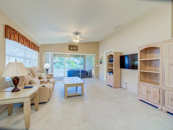 2708 Livingston Lane, West Palm Beach FL 33411