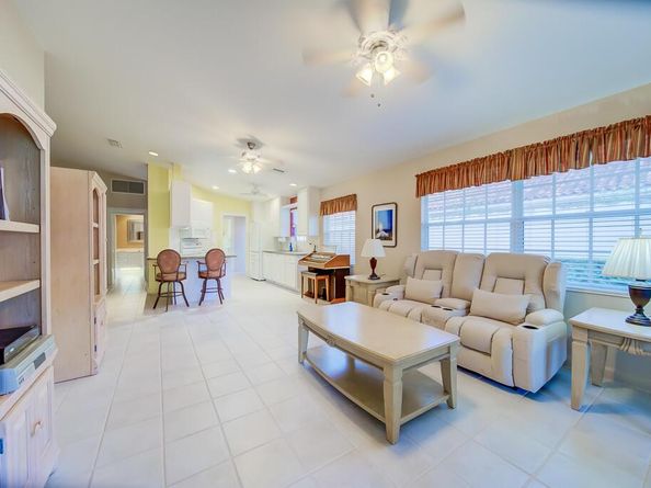 2708 Livingston Lane, West Palm Beach FL 33411
