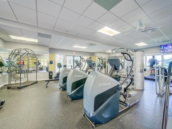 2708 Livingston Lane, West Palm Beach FL 33411