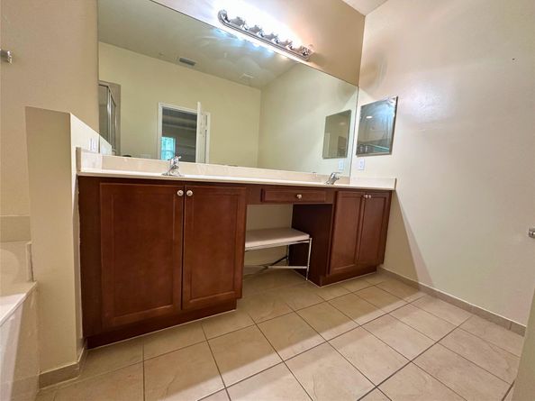 4670 Monarch Way, Coconut Creek FL 33073